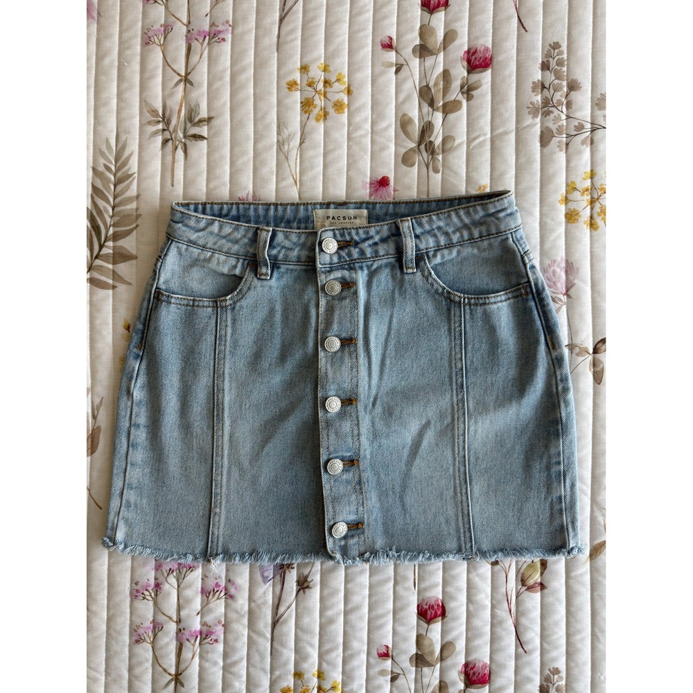 PacSun Y2K Denim Mini Skirt Button Front Raw Hem Low Rise Light Wash Womens 25